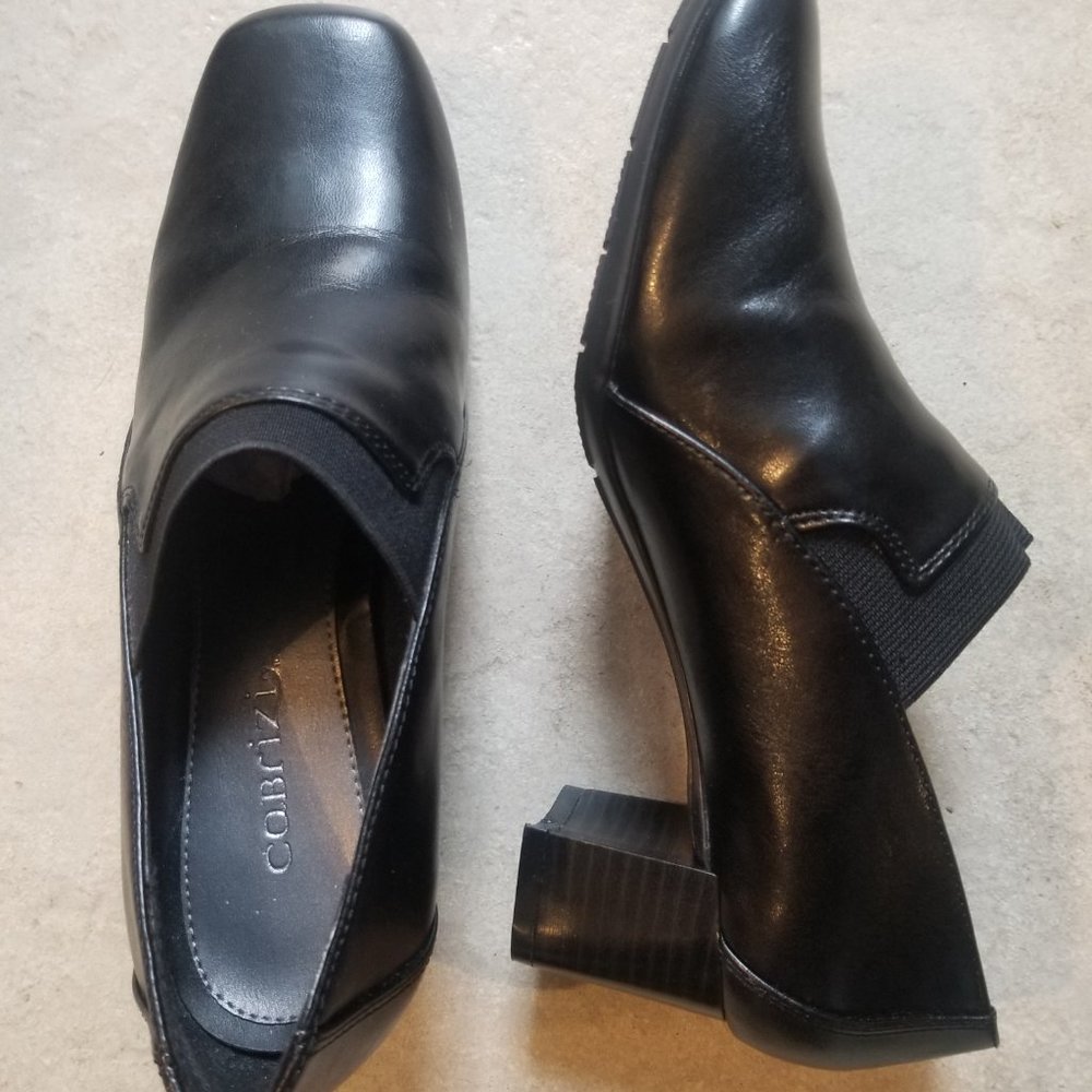 Black heels by Cabrizi size 6